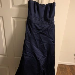 Navy strapless dress